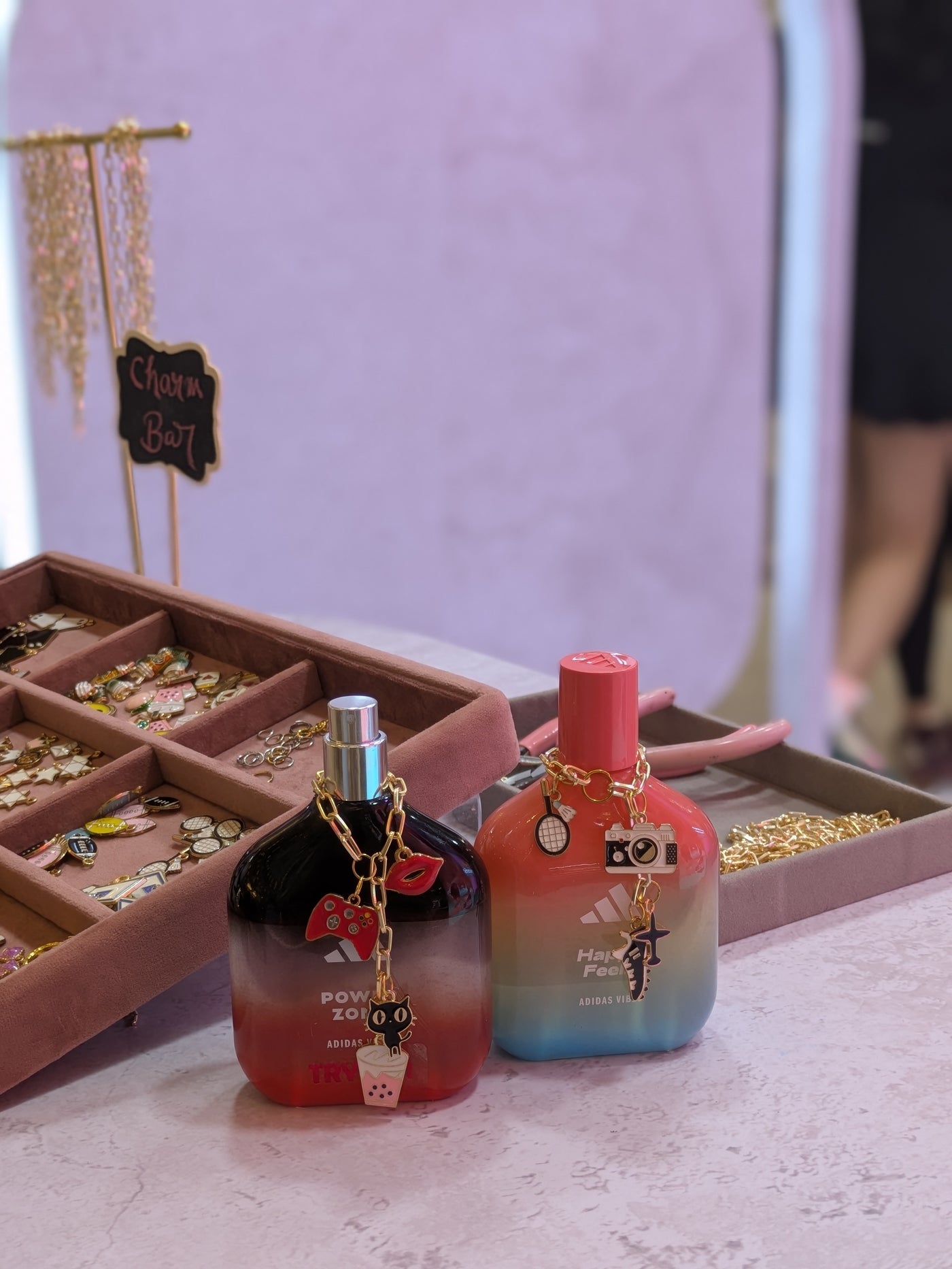 Brand event- charm station