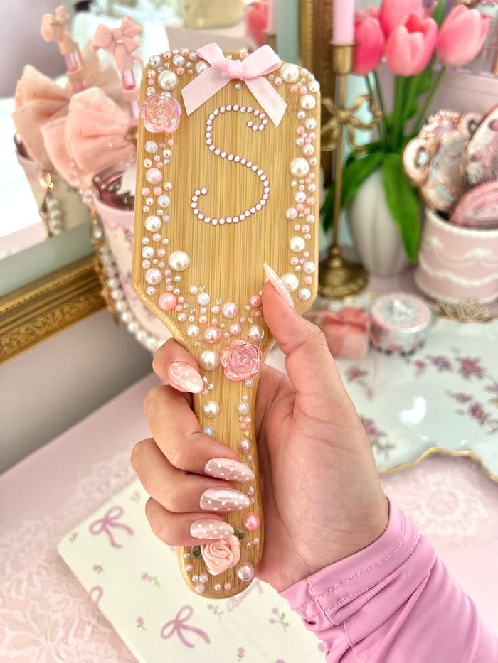 Hairbrush Decorating
